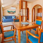 Guest house Arcadium