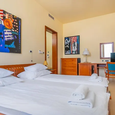 Guest house Arcadium